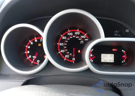 2009 Pontiac Vibe z USA, uszkodzony, nr VIN 5Y2SM67009Z472858